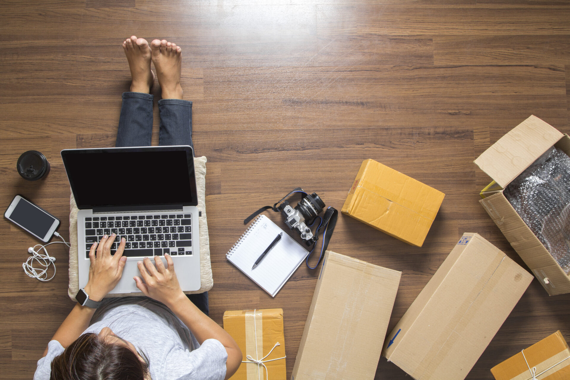 Women working on laptop
